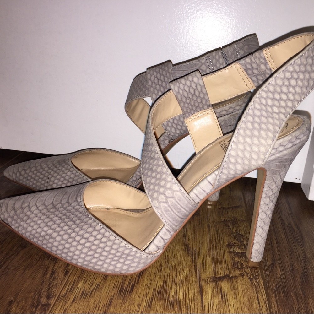 Vince Camuto Pointed Gray Snake Pattern Heels